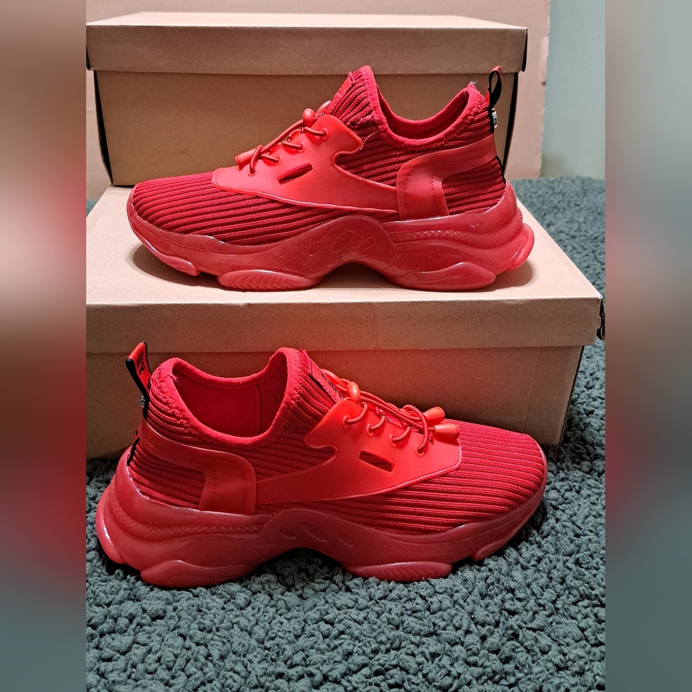 Steve Madden Men Mylo Red Athletic Sneakers Sz. 7 Women's Sz. 9 EUC